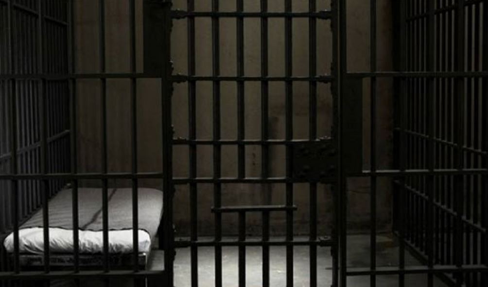 Θάνατος Γιώργου Μαζωνάκη: Έκρυθμο κλίμα στον Κορυδαλλό για τους δύο γιατρούς – Θα προαυλίζονται μόνοι τους (video)