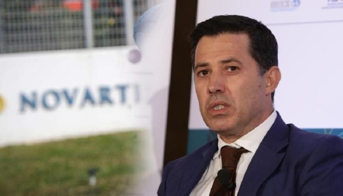 «Βόμβες» Μανιαδάκη στη δίκη Novartis: «Μου είπαν ότι θα πάρουμε λεφτά και θα τα φάμε στη Ρωσία» – Στο εδώλιο οι πρώην «προστατευόμενοι»