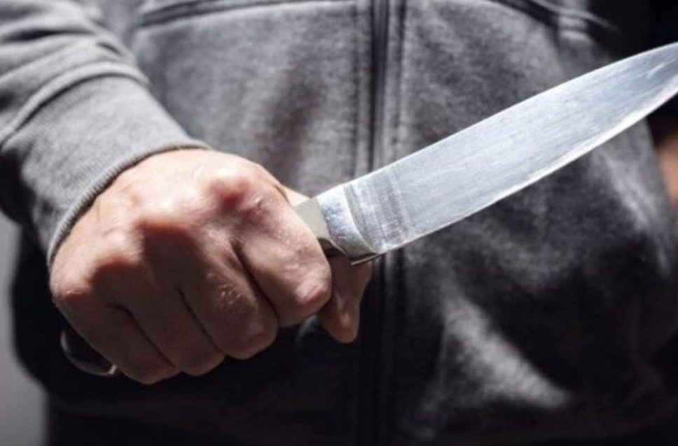 Μαχαίρωμα στα Μάλια: Συνελήφθησαν 40χρονος και η σύντροφός του