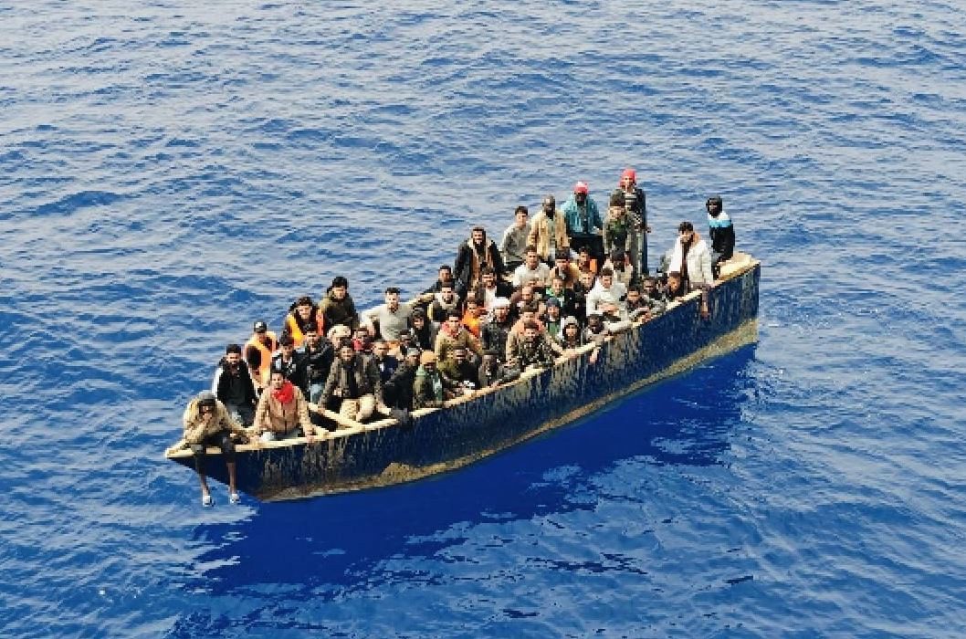 Νέα βάρκα με μετανάστες εντοπίστηκε κοντά στη Γαύδο