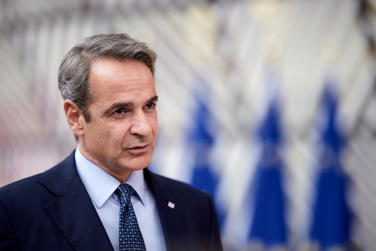 Μητσοτάκης: Η ΝΔ θα εισηγηθεί την αναθεώρηση του άρθρου για τη μονιμότητα των δημοσίων υπαλλήλων