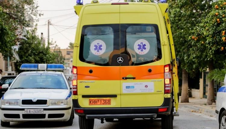 Στο νοσοκομείο με κρανιοεγκεφαλικές κακώσεις 27χρονη μετά από πτώση με πατίνι