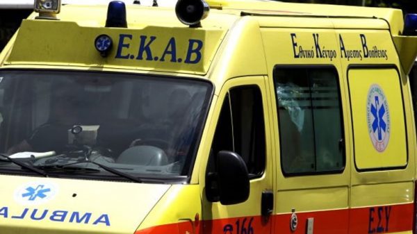 Παρ’ ολίγον πνιγμός Ινδού τουρίστα στη Λυγαριά