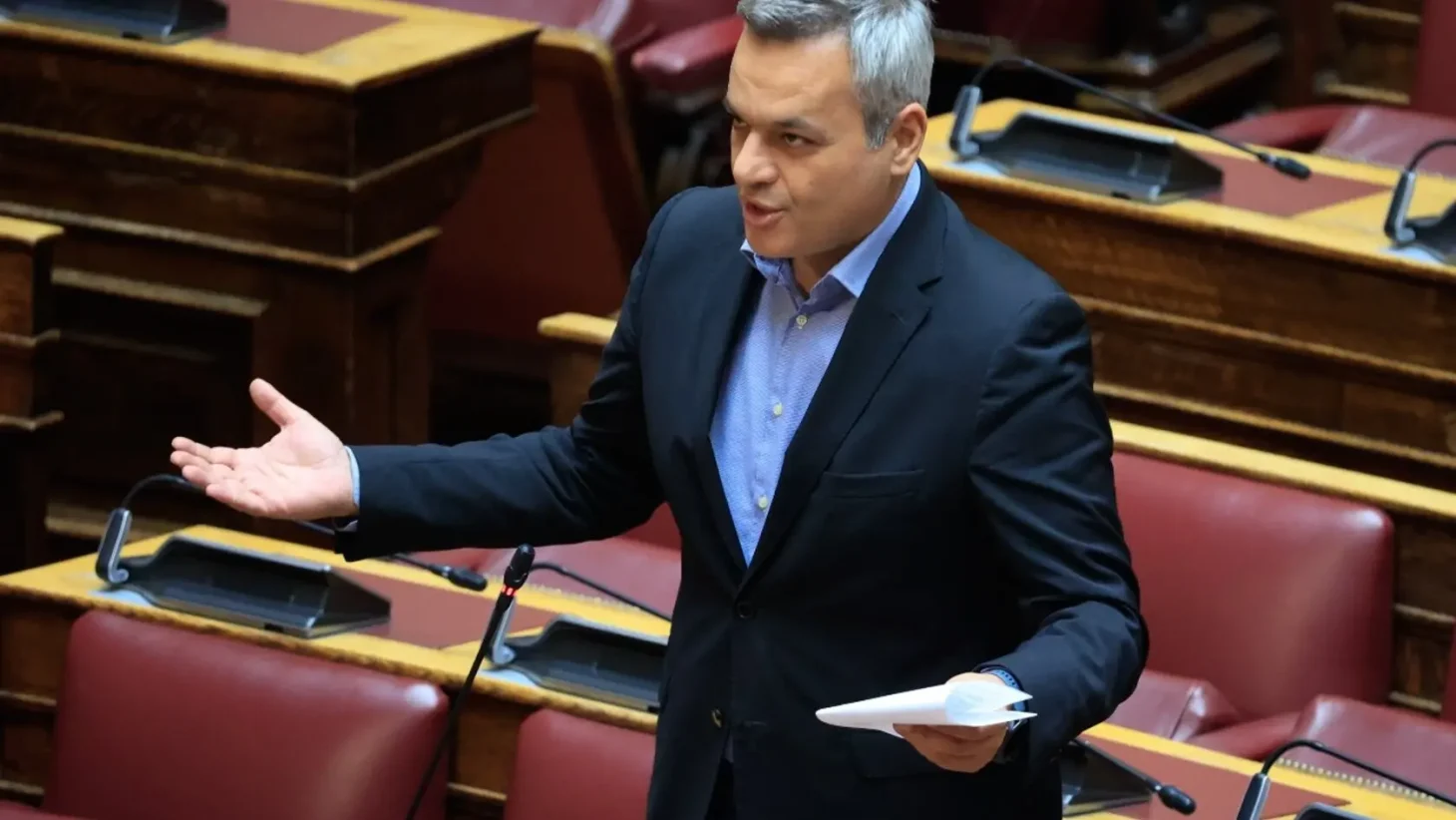 Η υποχρεωτική ηλεκτρονική τιμολόγηση και ο κίνδυνος δημιουργίας νέου «καρτέλ παρόχων» στη Βουλή από τον Χάρη Μαμουλάκη