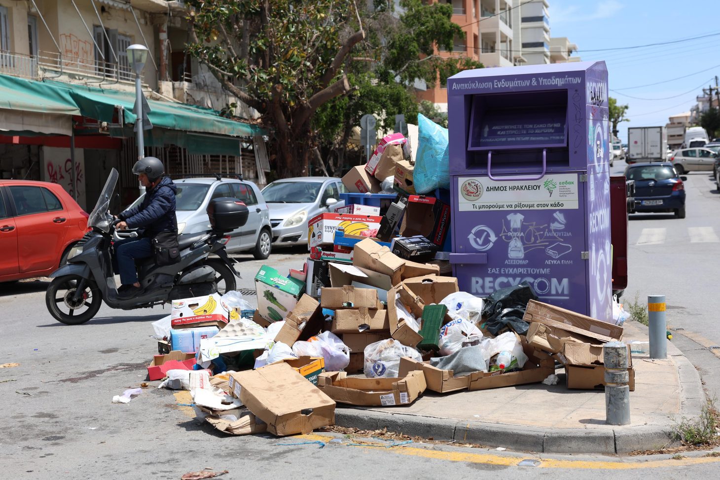 Εστίες μόλυνσης τα σκουπίδια στο Ηράκλειο: Η σκληρή κριτική και τα έκτακτα μέτρα