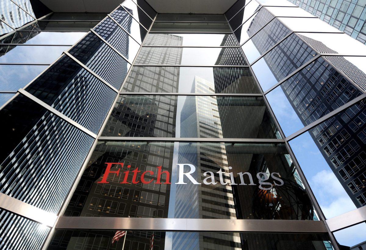 Fitch Ratings: Σήμα για την ελληνική οικονομία η αναβάθμιση του αξιόχρεου