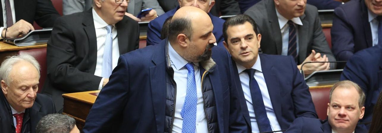 Βουλή: «Κληρώνει» το Δικαστικό Συμβούλιο για Τριαντόπουλο – Στην τελική ευθεία η προανακριτική για Καραμανλή