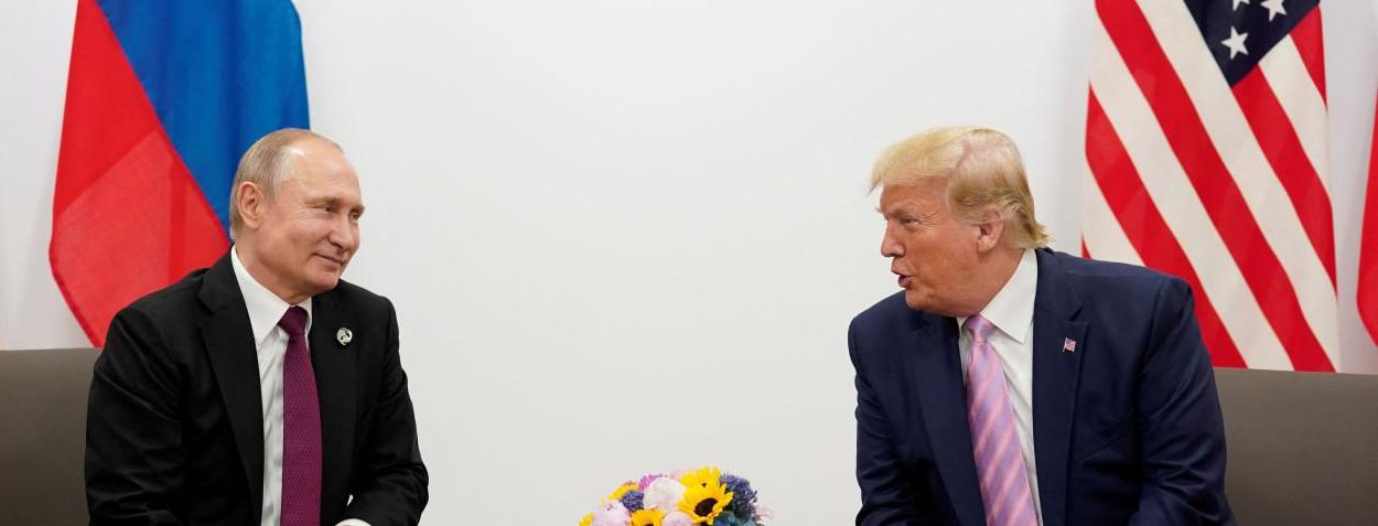Ουκρανία: Ο Τραμπ εγκαταλείπει το Κίεβο; – Τα μηνύματα μετά το τηλεφώνημα με τον Πούτιν
