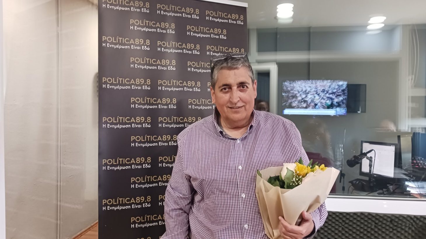 Δεν ξέρω πόσα ευχαριστώ να πω στον φίλο και συνάδελφό μου Νίκο Παπαδάκη