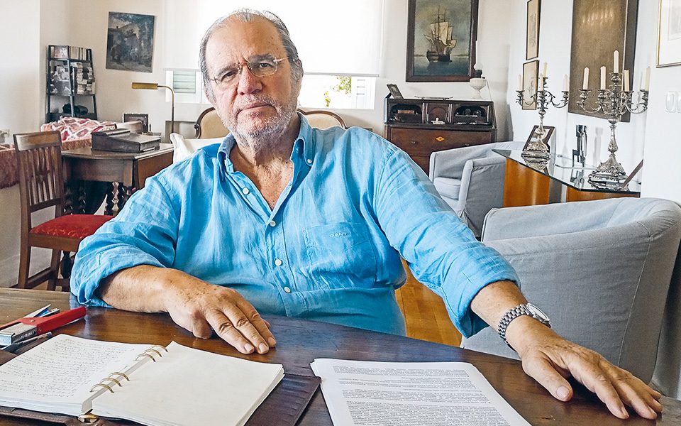 Πάνος Λουκάκος για τη δεκαετία 2009–2019: Μια Ελλάδα σε αποσύνθεση-“Υπάρχουν ευθύνες που δεν πρέπει να ξεχαστούν”