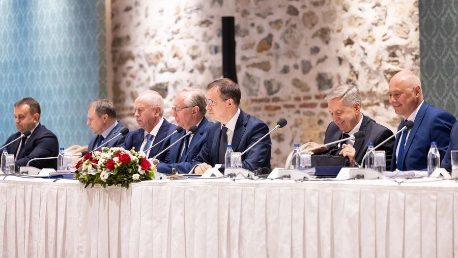 Ποιους όρους έθεσε το Κρεμλίνο στο Κίεβο – Πώς οδηγηθήκαμε στο «ναυάγιο» της Κωνσταντινούπολης