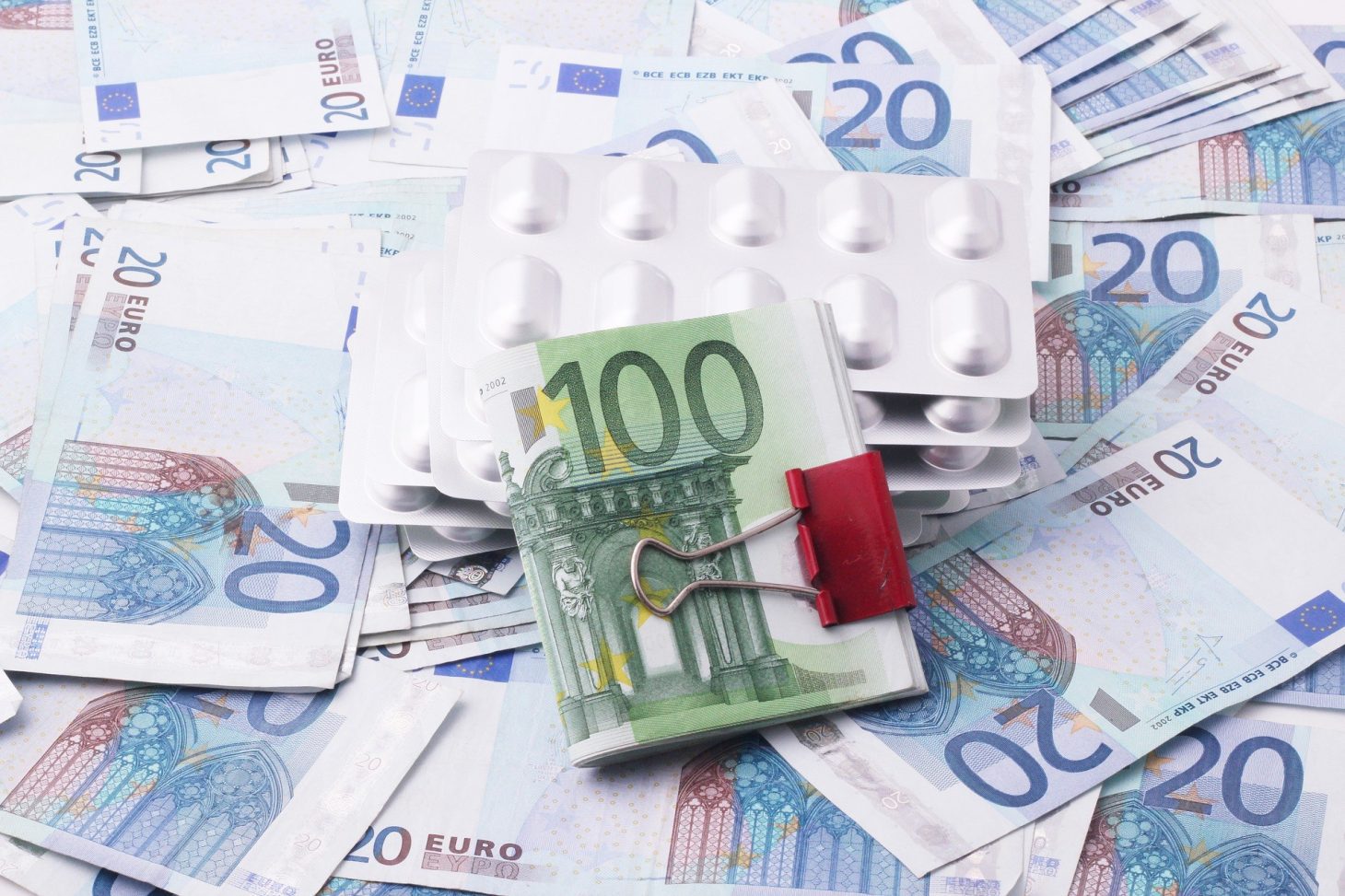 Νέα μέτρα στην υγεία για καινοτόμα φάρμακα και λιγότερο clawback