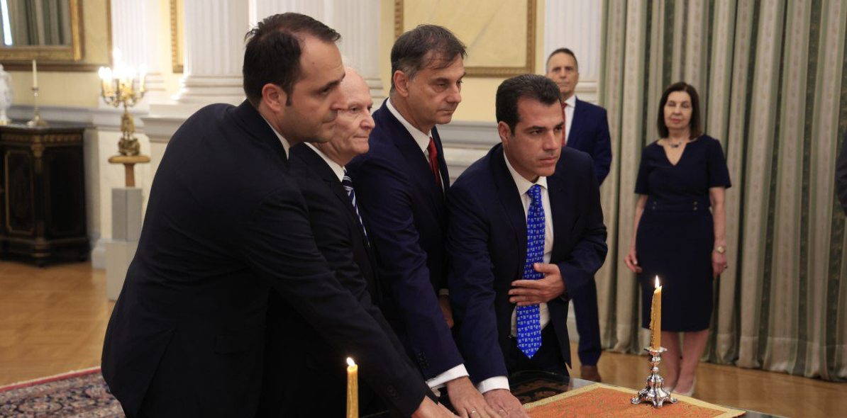 Ορκίστηκε ο νέος υπουργός Μετανάστευσης – Στα βήματα του Βορίδη ο Πλεύρης