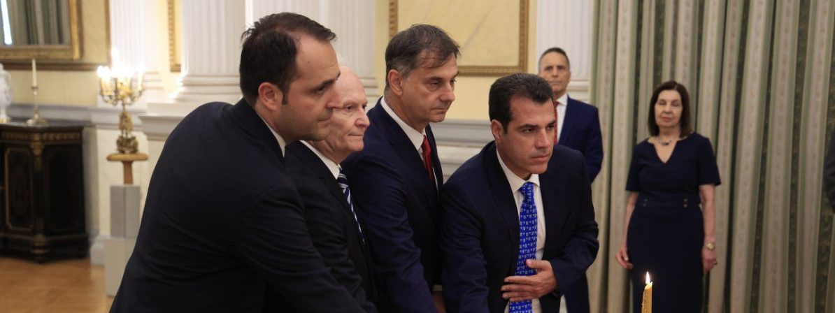 Ορκίστηκε ο νέος υπουργός Μετανάστευσης – Στα βήματα του Βορίδη ο Πλεύρης