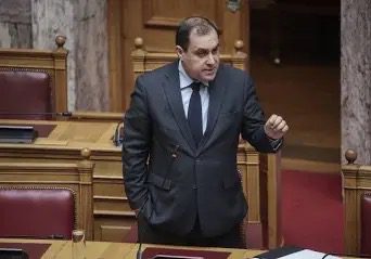 Στην Ιεράπετρα ο Κώστας Κατσαφάδος: Παρών δίπλα στους πληγέντες, με σχέδιο και πράξεις