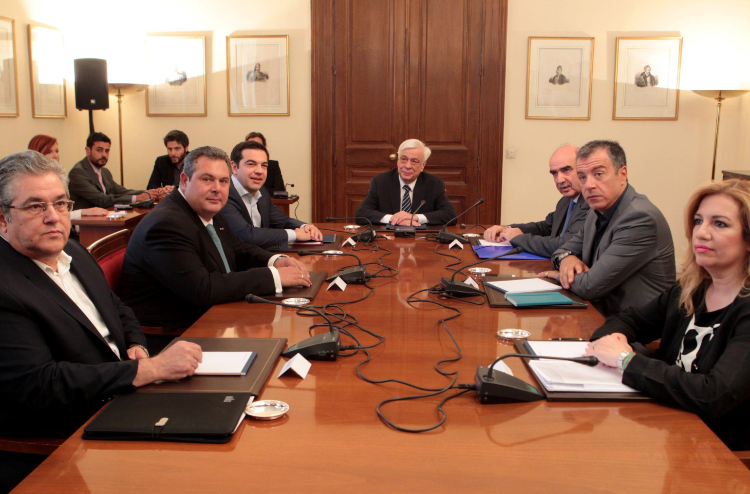 Η διαρροή που ξαναγράφει την ιστορία και το σχέδιο Τσίπρα για το νέο κόμμα