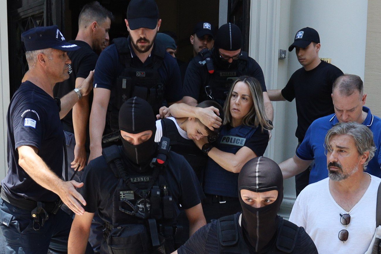 Ειρήνη Μουρτζούκου: Ψέματα και δικαιολογίες μπροστά στην κάμερα – Από το «δεν ακούμπησα κανένα παιδί» στην ομολογία