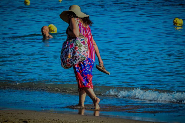 Κύμα καύσωνα από την Κυριακή έως την Τετάρτη – Στους 42 βαθμούς το θερμόμετρο στα ανατολικά και νότια της χώρας