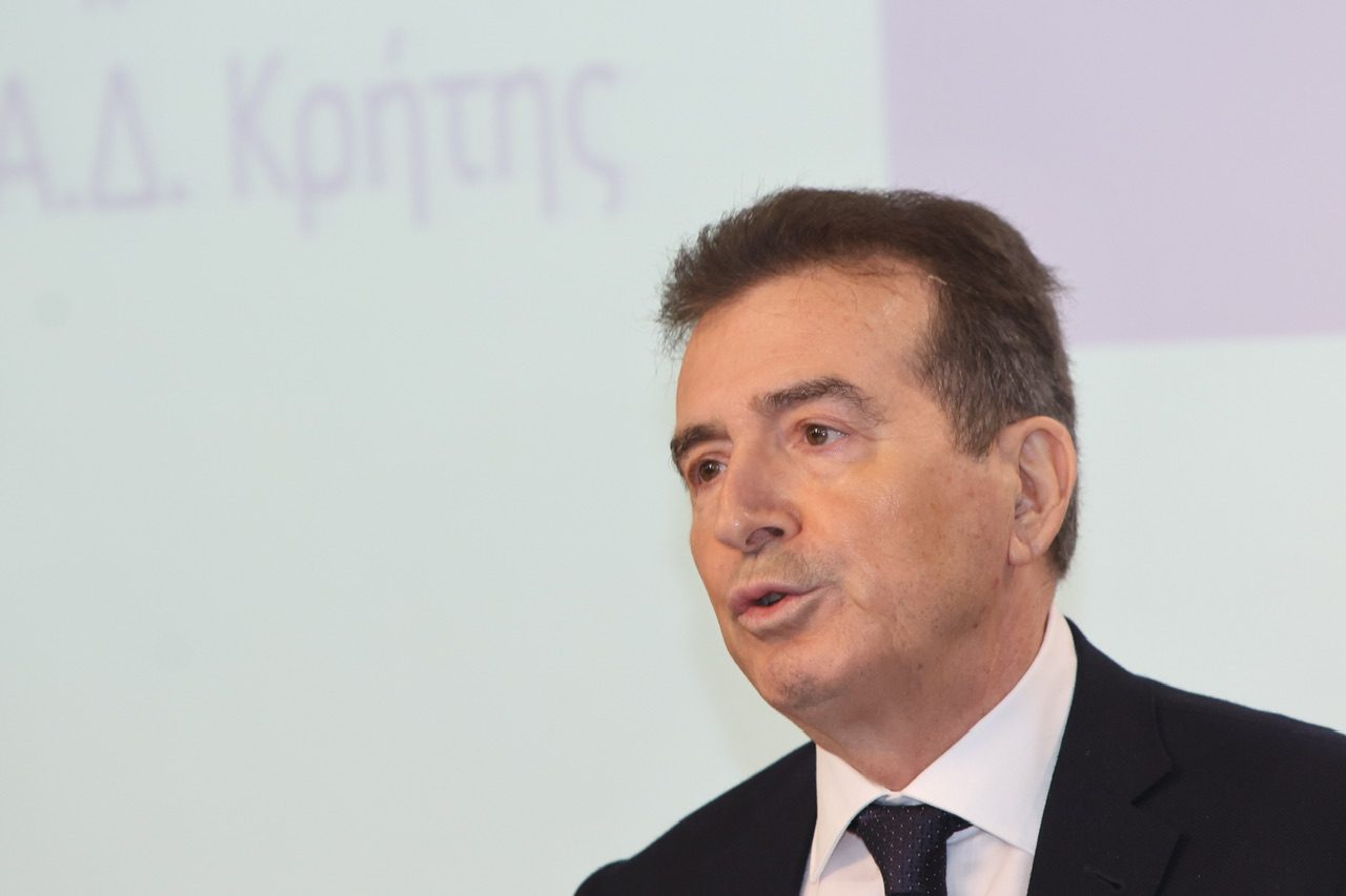 Μ. Χρυσοχοϊδης: Τι είπε για τη δολοφονία του Νικήστρατου – Ανακοίνωσε ακόμη πλήρη απαγόρευση μέχρι 18 ετών για τα πατίνια (video)