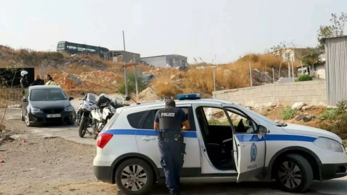 Νέα Αλικαρνασσός: Ρομά επιτέθηκαν με πέτρες σε πυροσβέστες
