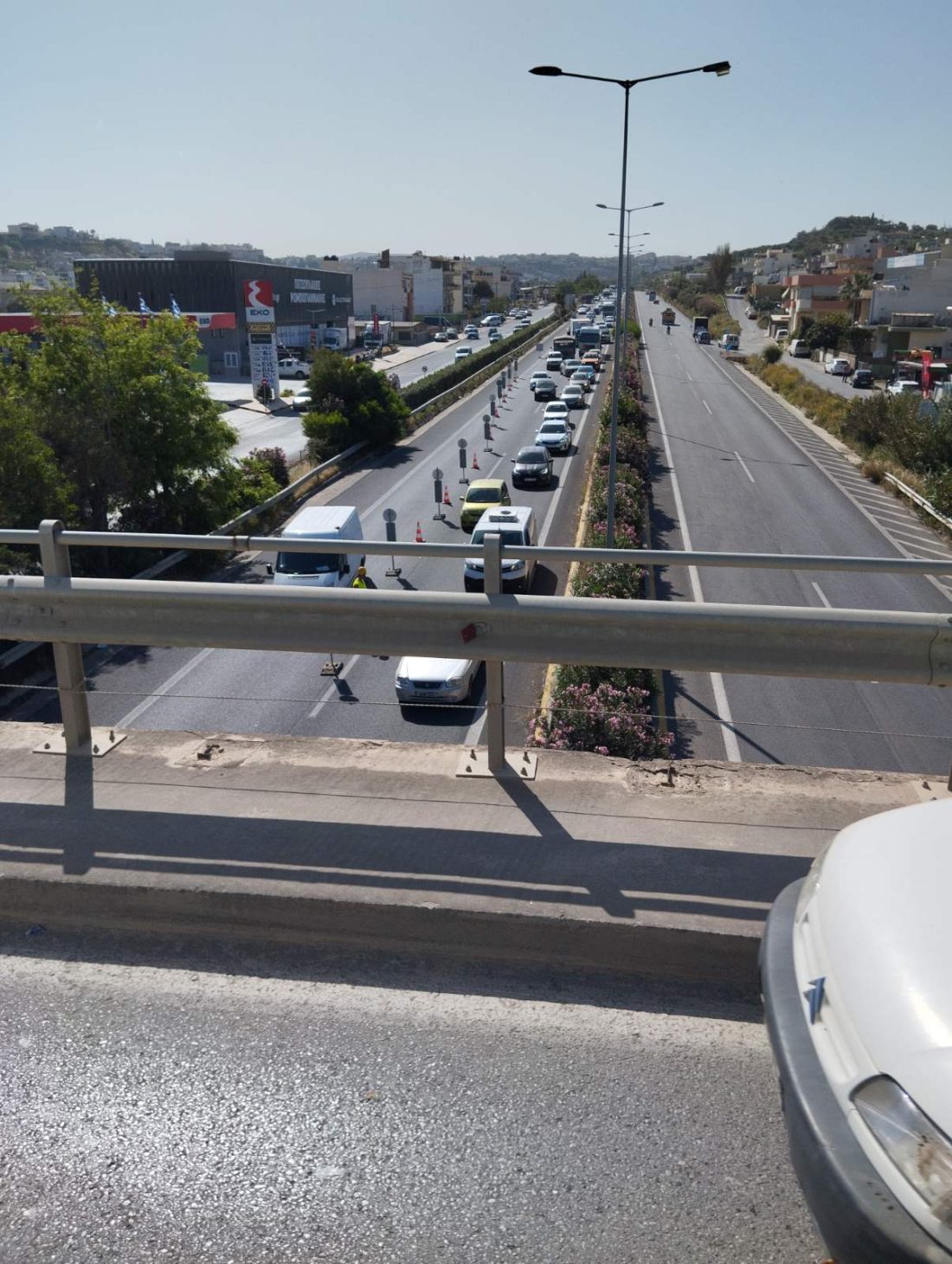 Κίνηση για «γερά νεύρα» σε πολλούς δρόμους του Ηρακλείου – Η κατάσταση μέρα με τη μέρα χειροτερεύει