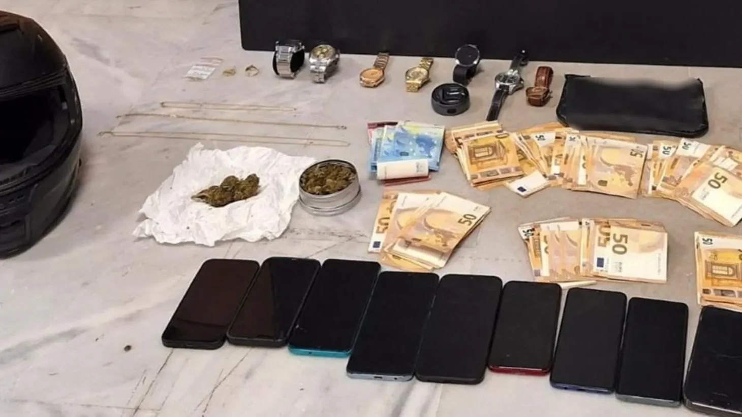 Χανιά: Οικογενειακή υπόθεση η σπείρα με τους δήθεν υπαλλήλους του ΔΕΔΔΗΕ και λογιστές – Δείτε φωτογραφίες με τη δράση τους