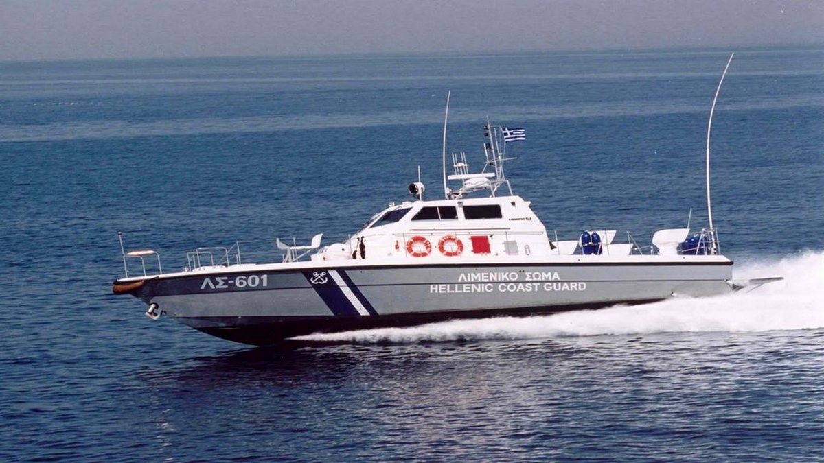 Κυρώσεις στην ιδιοκτήτρια σκύλου που βρέθηκε νεκρός σε παραλία του Ηρακλείου
