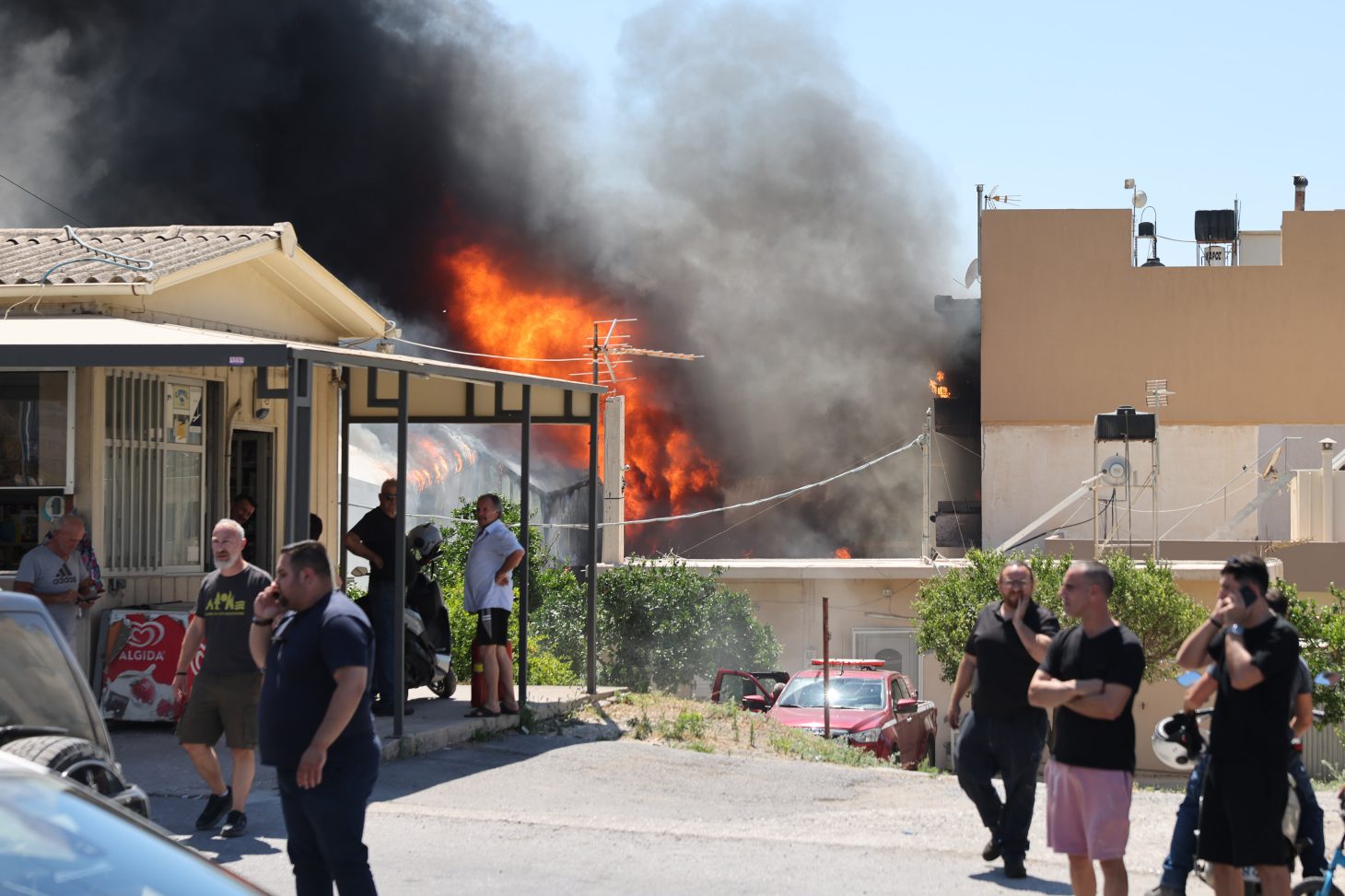 Κραυγή αγωνία μετά τη φωτιά στον Αη Γιάννη Χωστό: Παρέμβαση πριν θρηνήσουμε ζωές – “Δεν υπάρχει οδός διαφυγής” τονίζει ο Σ.Καθέρης