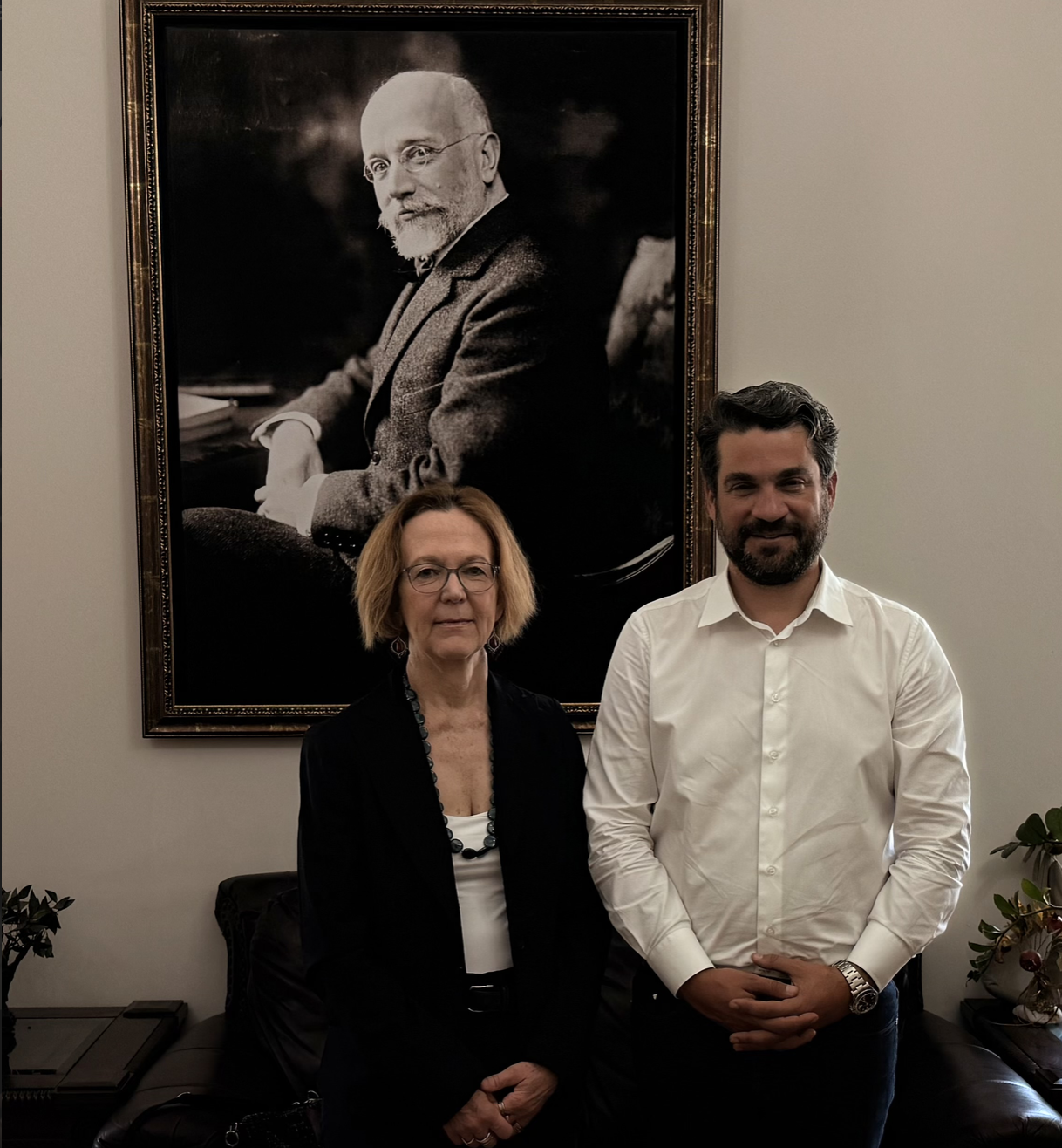 Συνάντηση του Δημάρχου Χανίων με την Αντιπρόσωπο της Ύπατης Αρμοστείας του ΟΗΕ για τους Πρόσφυγες στην Ελλάδα