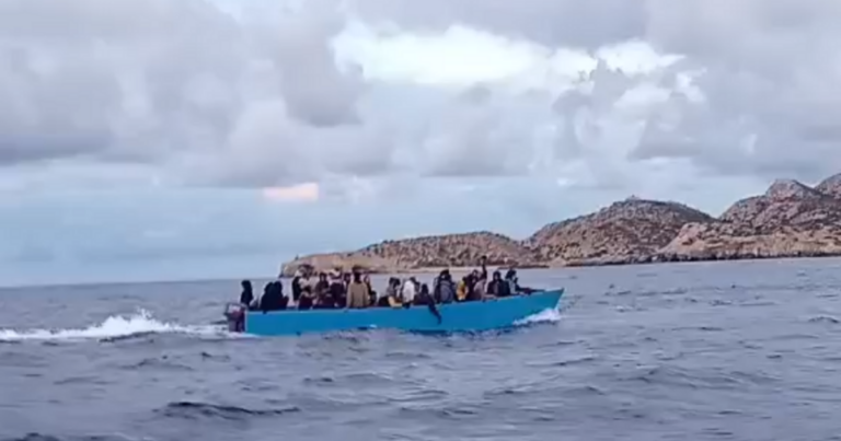 Νέα διάσωση μεταναστών νότια της Κρήτης – Μεταφέρθηκαν στη Γαύδο