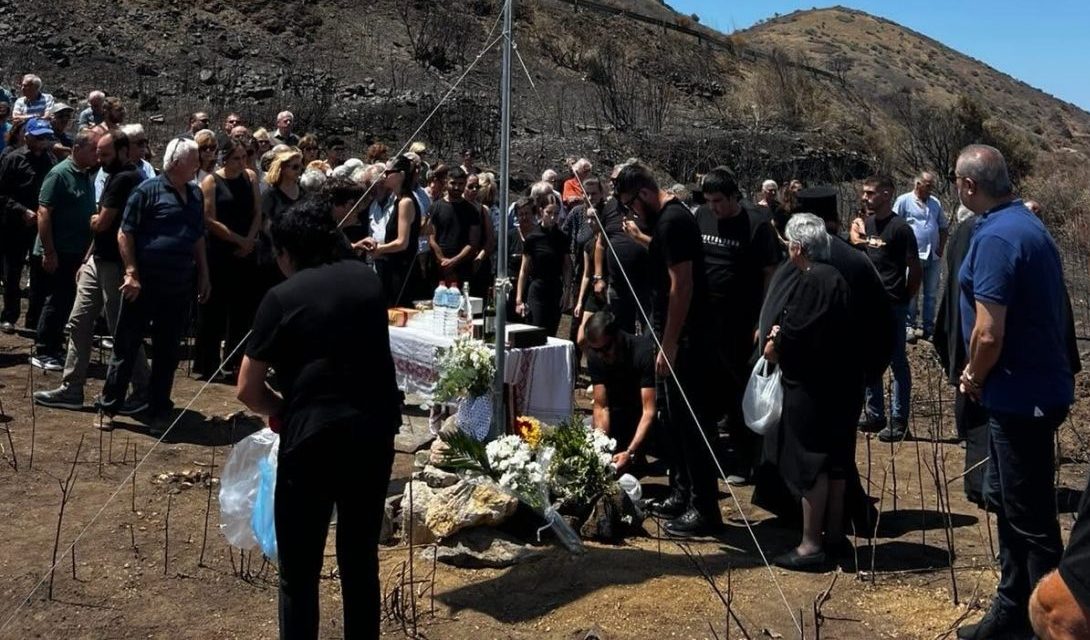 Κρύα Βρύση: Τρισάγιο για τον Μανώλη Στρατιδάκη και τον Παντελή Διαμαντάκη
