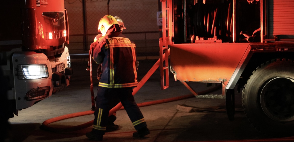 Φωτιά σε διαμέρισμα στο Ρέθυμνο – Η Πυροσβεστική απεγκλώβισε ένοικο