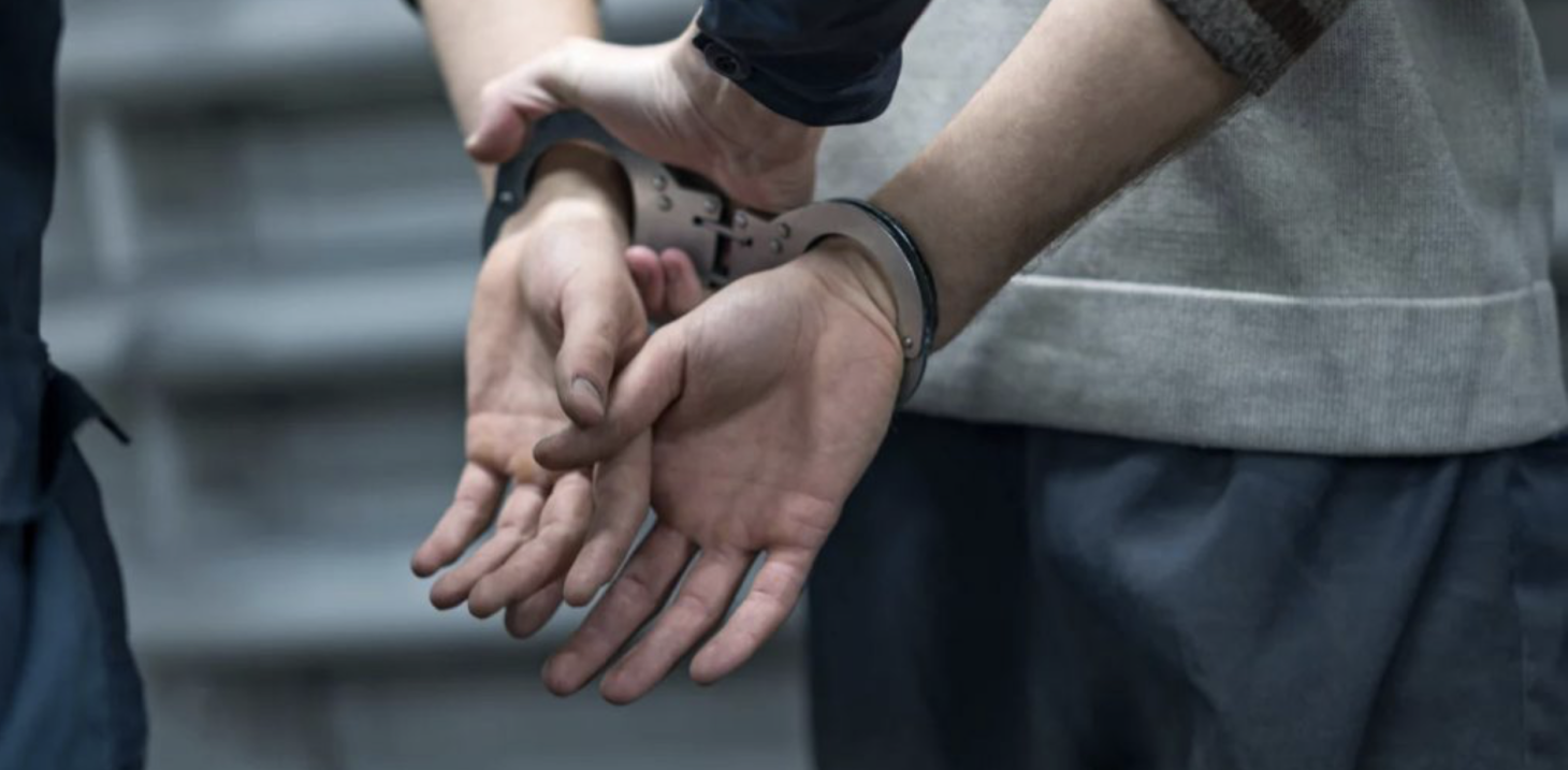 Στη φυλακή ξανά ο 42χρονος που γρονθοκόπησε τον πατέρα του