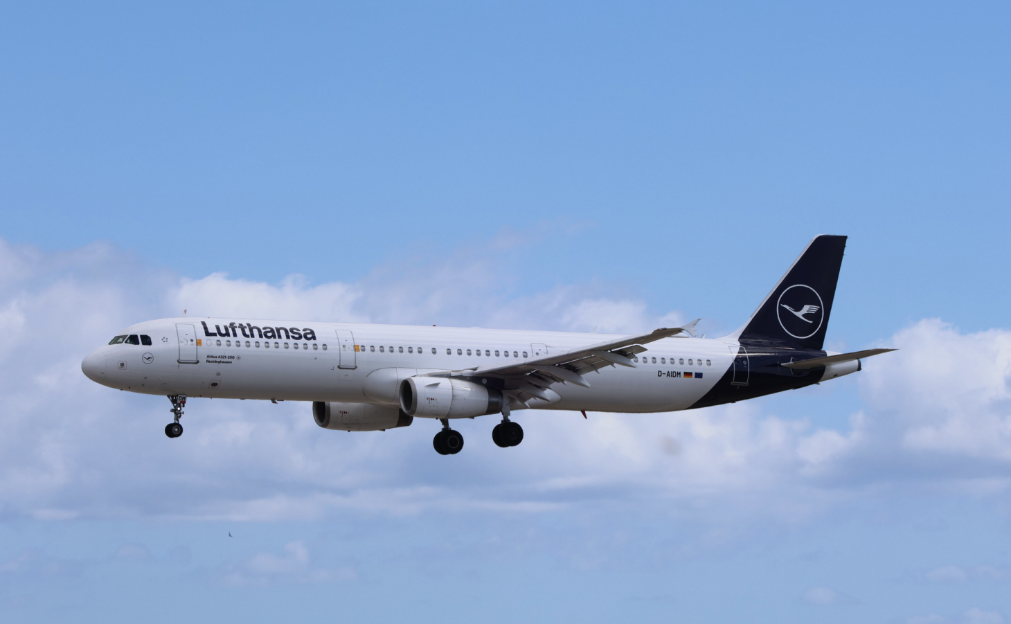 Γαλλία: Αεροσκάφος της Lufthansa προσγειώθηκε εκτάκτως στη Λιόν – Powerbank έπιασε φωτιά εν πτήσει